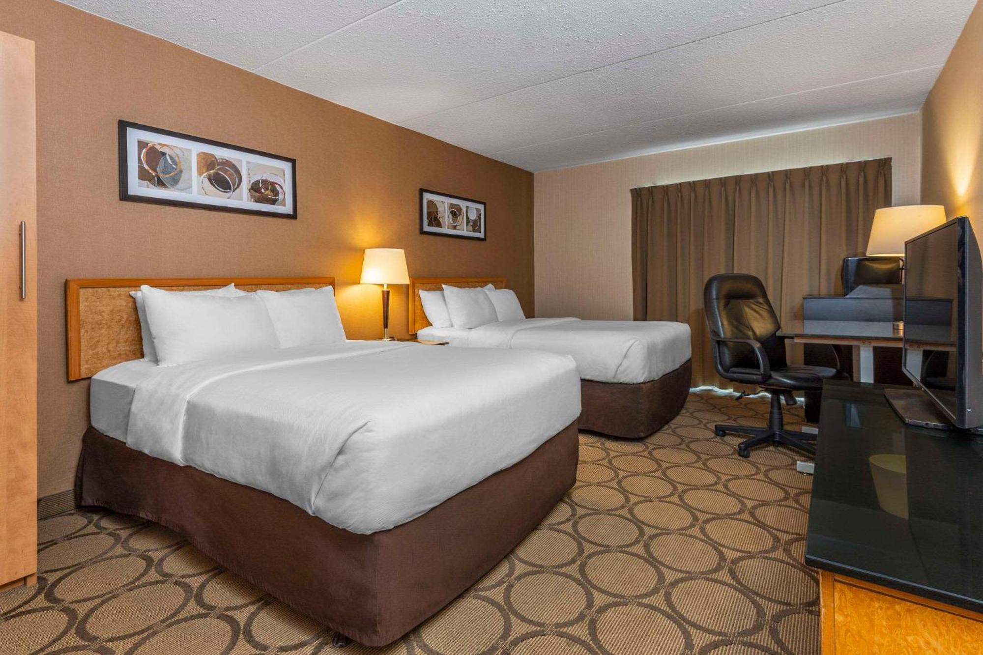 Comfort Inn Лавал Екстериор снимка