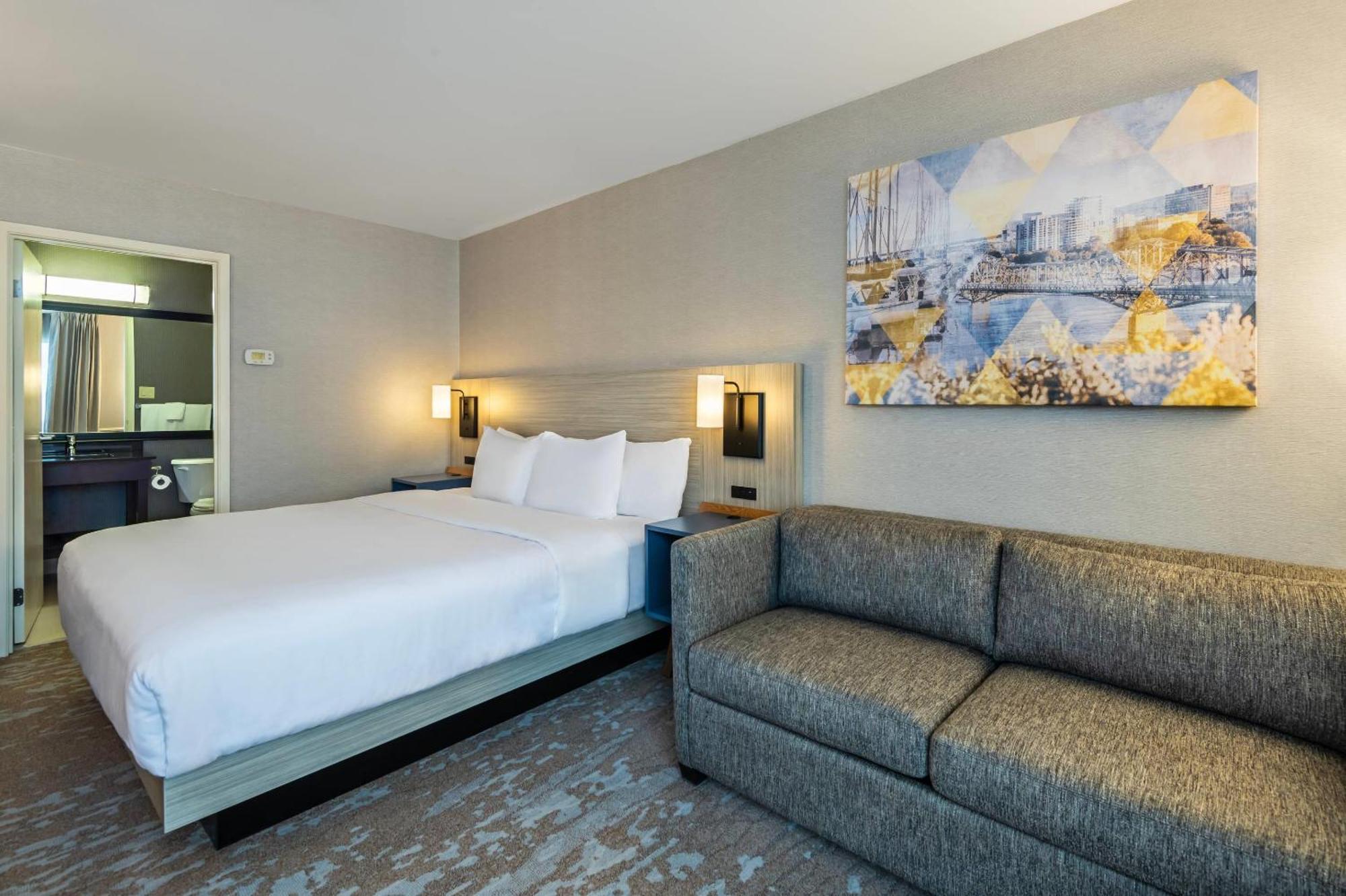 Comfort Inn Лавал Екстериор снимка